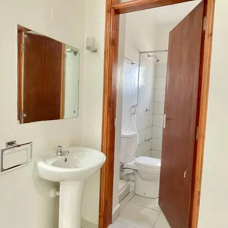 Buxton Point Apartment Момбаса Экстерьер фото