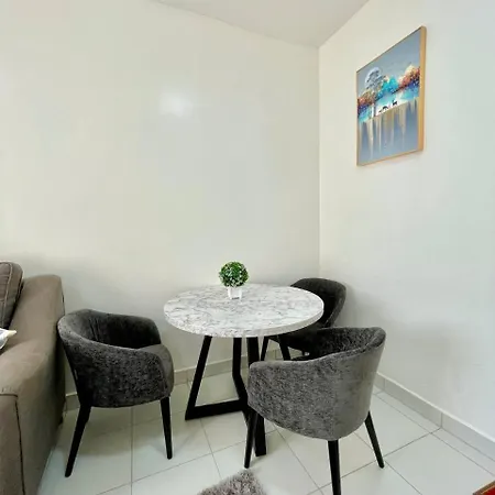 Buxton Point Apartment Момбаса Экстерьер фото